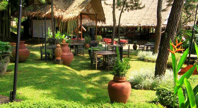Kampung Sampireun Resort & Spa Garut Buitenkant foto