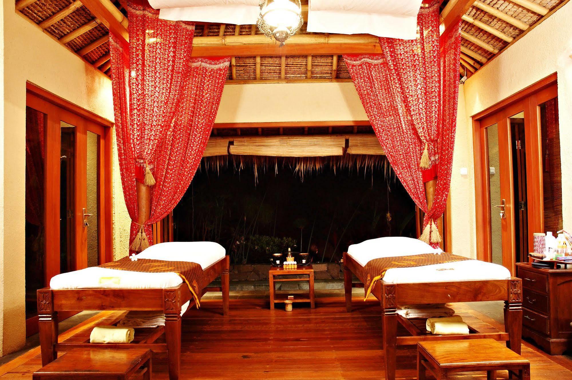 Kampung Sampireun Resort & Spa Garut Buitenkant foto