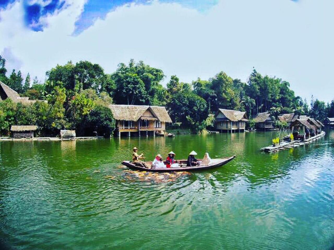 Kampung Sampireun Resort & Spa Garut Buitenkant foto